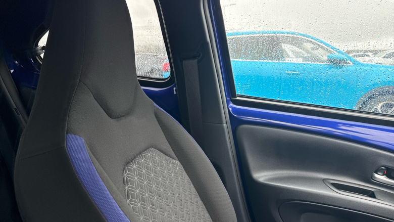 Toyota Aygo X 1.0 VVT-i Edge 5dr Petrol Hatchback